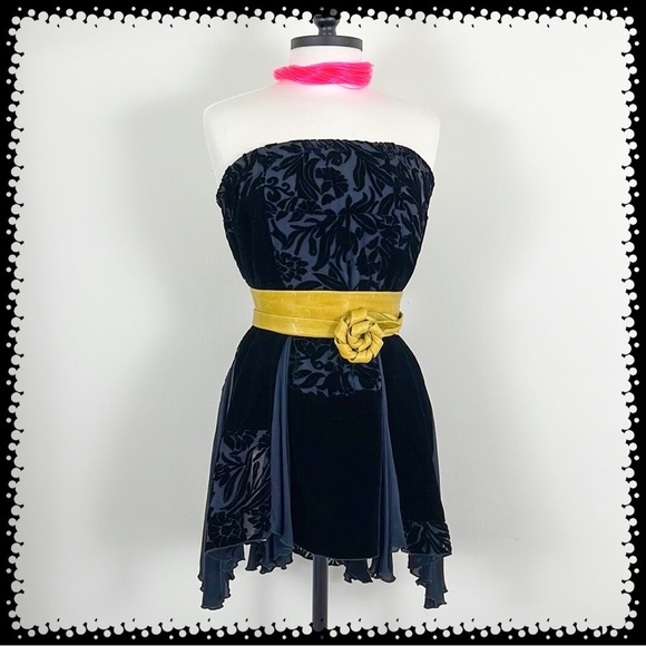 💕Beautiful Velvet Lace Patchwork Skirt💕 - Picture 11 of 11